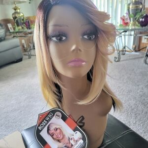 Pretty wigs. Few colors.